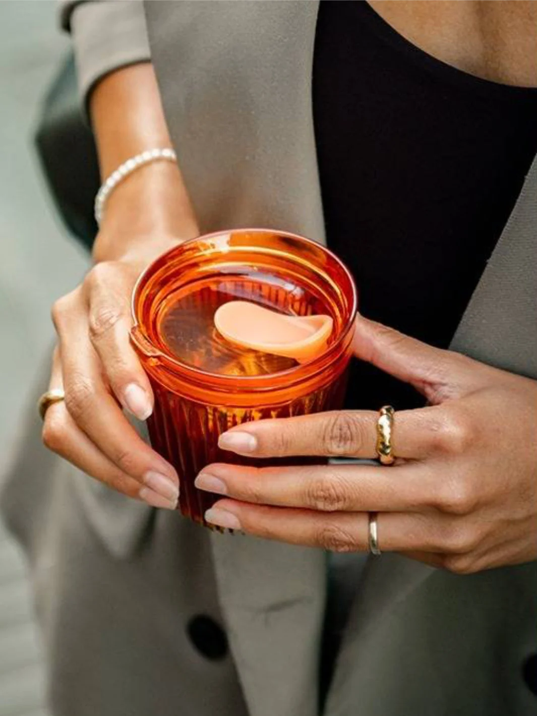 HUSKEE Renew Stopper Lid (177-473ml/6-16oz) - Amber - Image 4