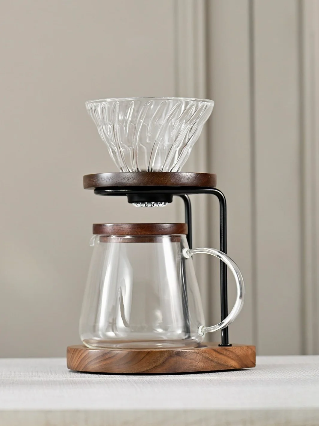 HARIO Coffee Server (600ml/20.29oz) (Walnut) - Image 5
