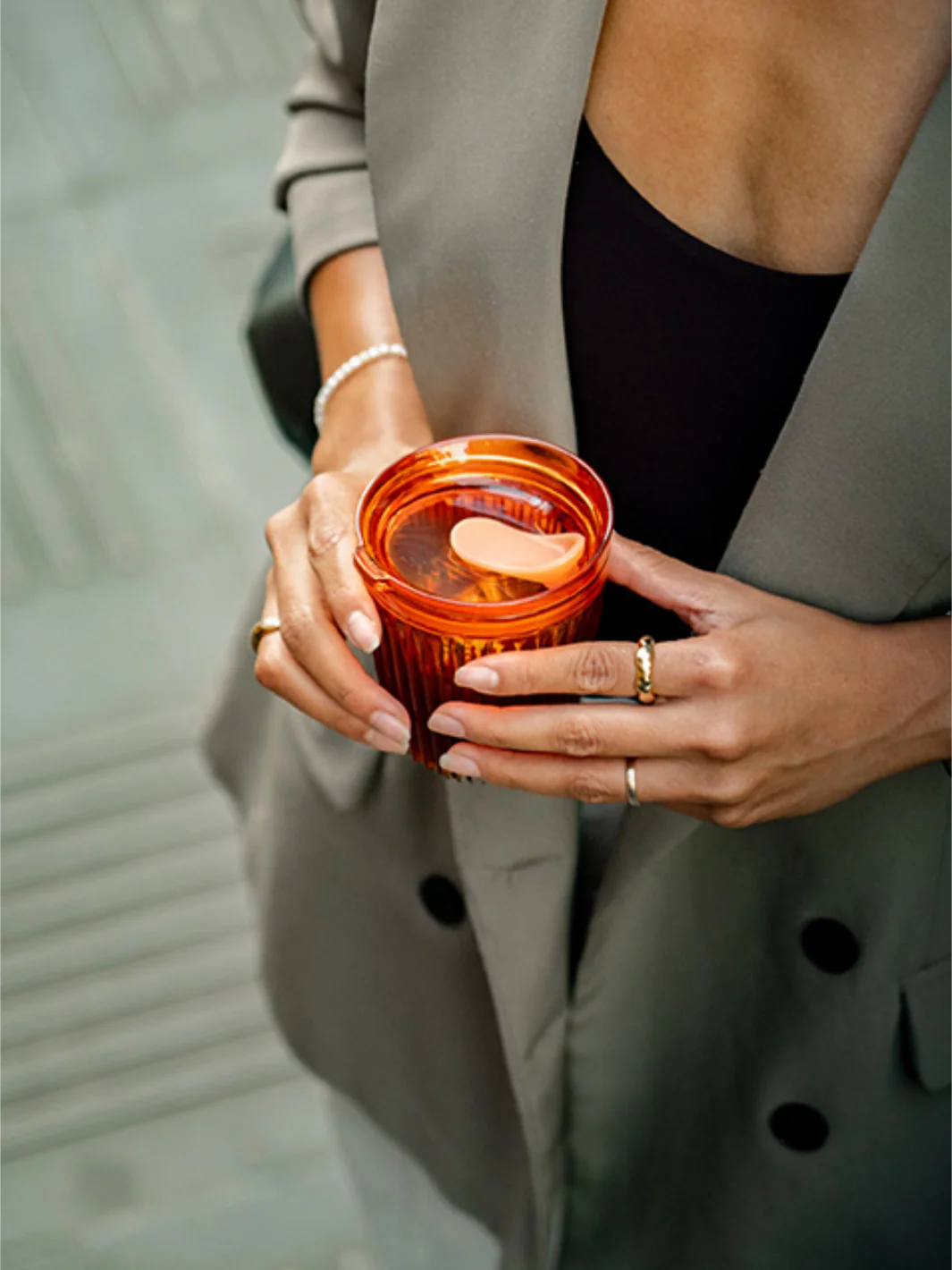 HUSKEE Renew Stopper Lid (177-473ml/6-16oz) - Amber - Image 3