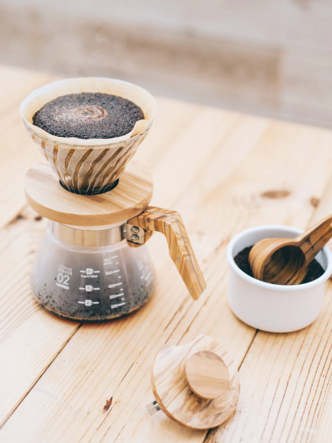 HARIO V60-02 Glass Dripper (Olive Wood) - Image 2